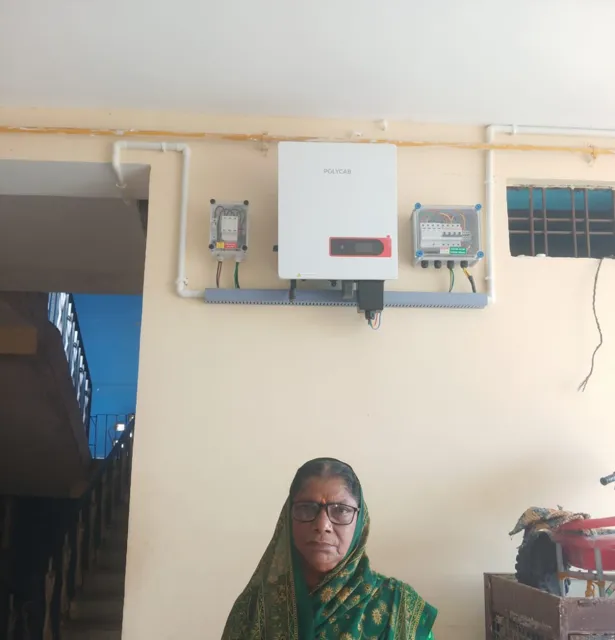 Smt Gyanti Devi with the 7 kW system